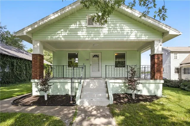 $215,000 | 1962 North 28th Street, Kansas City, KS 66104