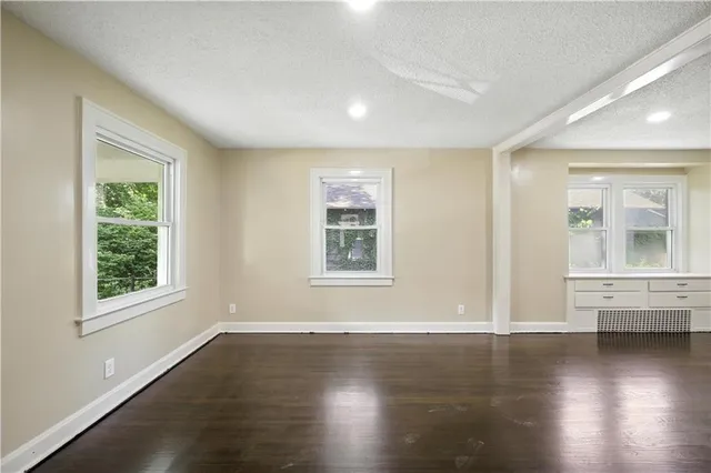 $215,000 | 1962 North 28th Street, Kansas City, KS 66104
