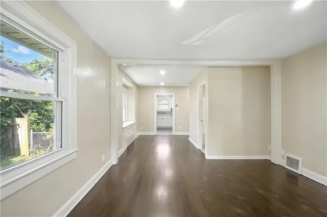 $215,000 | 1962 North 28th Street, Kansas City, KS 66104