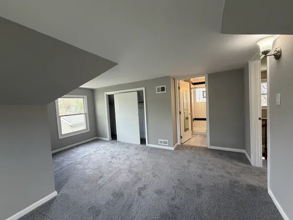 $399,000 | 619 North Edgewood Avenue, Lombard, IL 60148