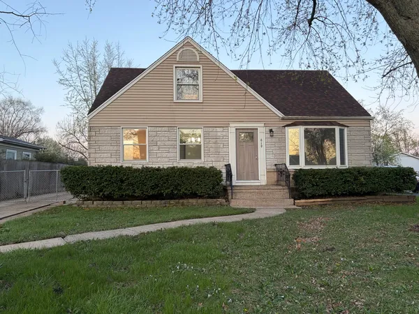 $399,000 | 619 North Edgewood Avenue, Lombard, IL 60148