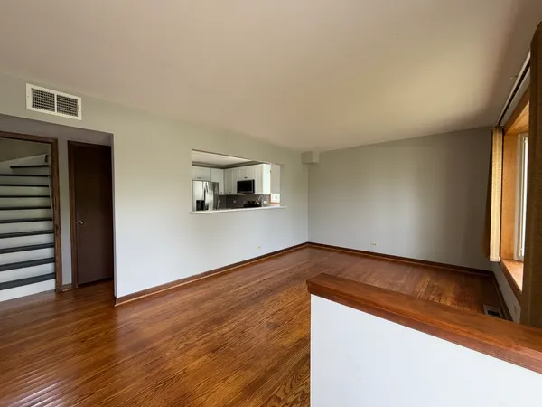 $399,000 | 619 North Edgewood Avenue, Lombard, IL 60148