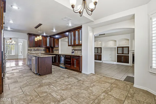 $600,000 | 12264 Roberta Lynne Drive, El Paso, TX 79936