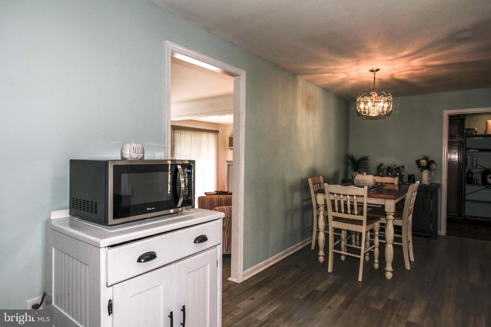 8147 Elizabeth Road Pasadena, MD 21122 - Photo 8 of 23 Kitchen