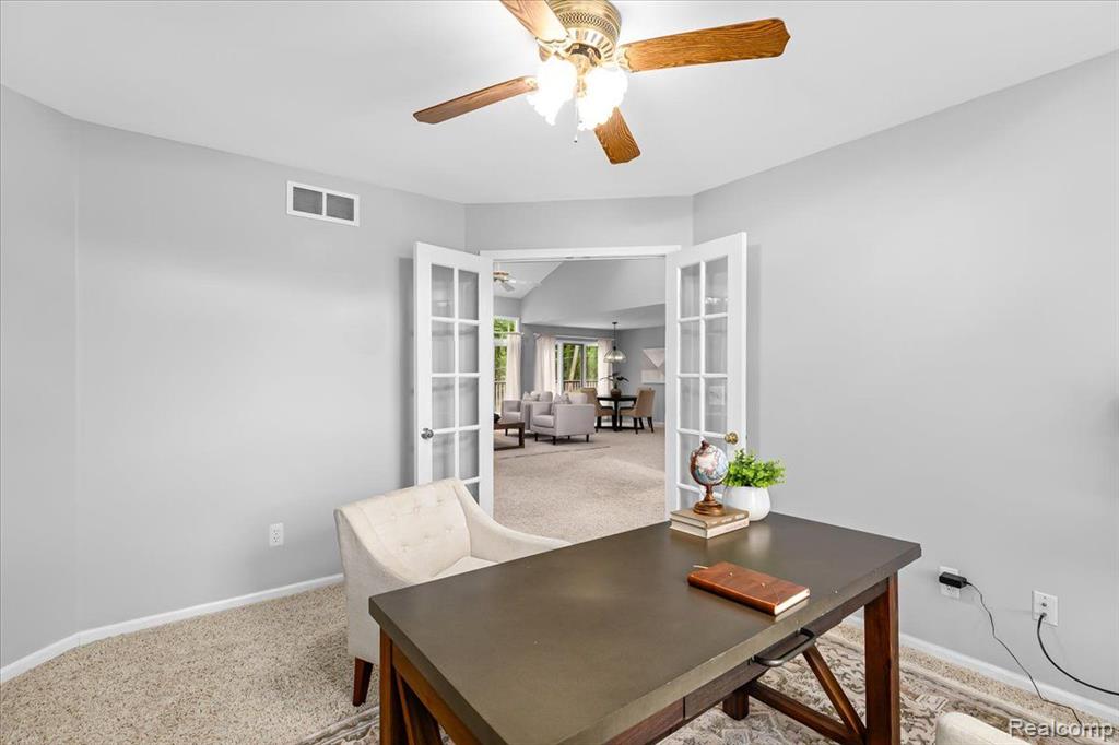 3411 Fairgrove Terrace Rochester Hills, MI 48309 - Photo 13 of 42