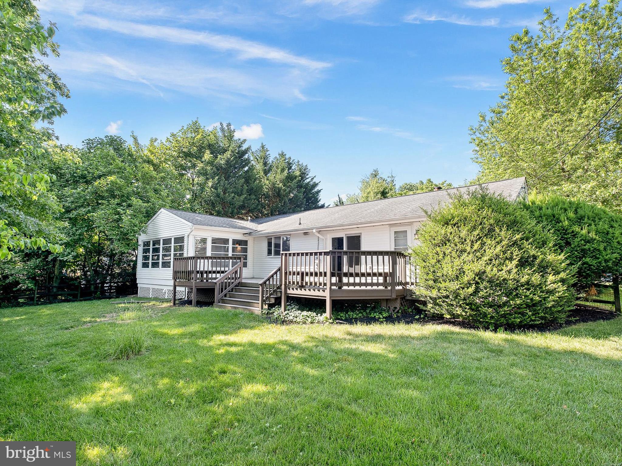 2407 Oakmere Road Wilmington, DE 19810 - Photo 3 of 26 Backyard