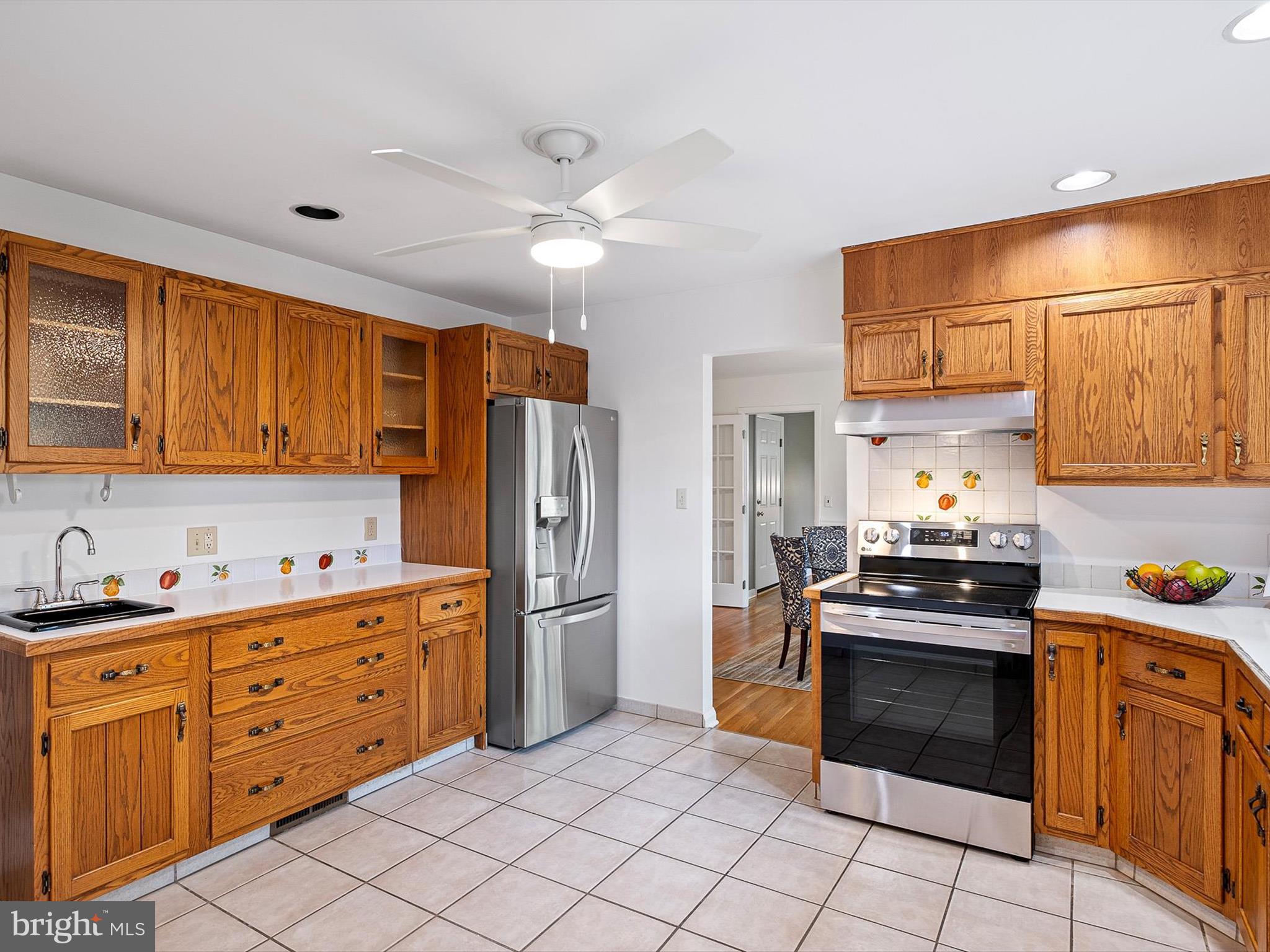 2407 Oakmere Road Wilmington, DE 19810 - Photo 10 of 26 Second kitchen sink