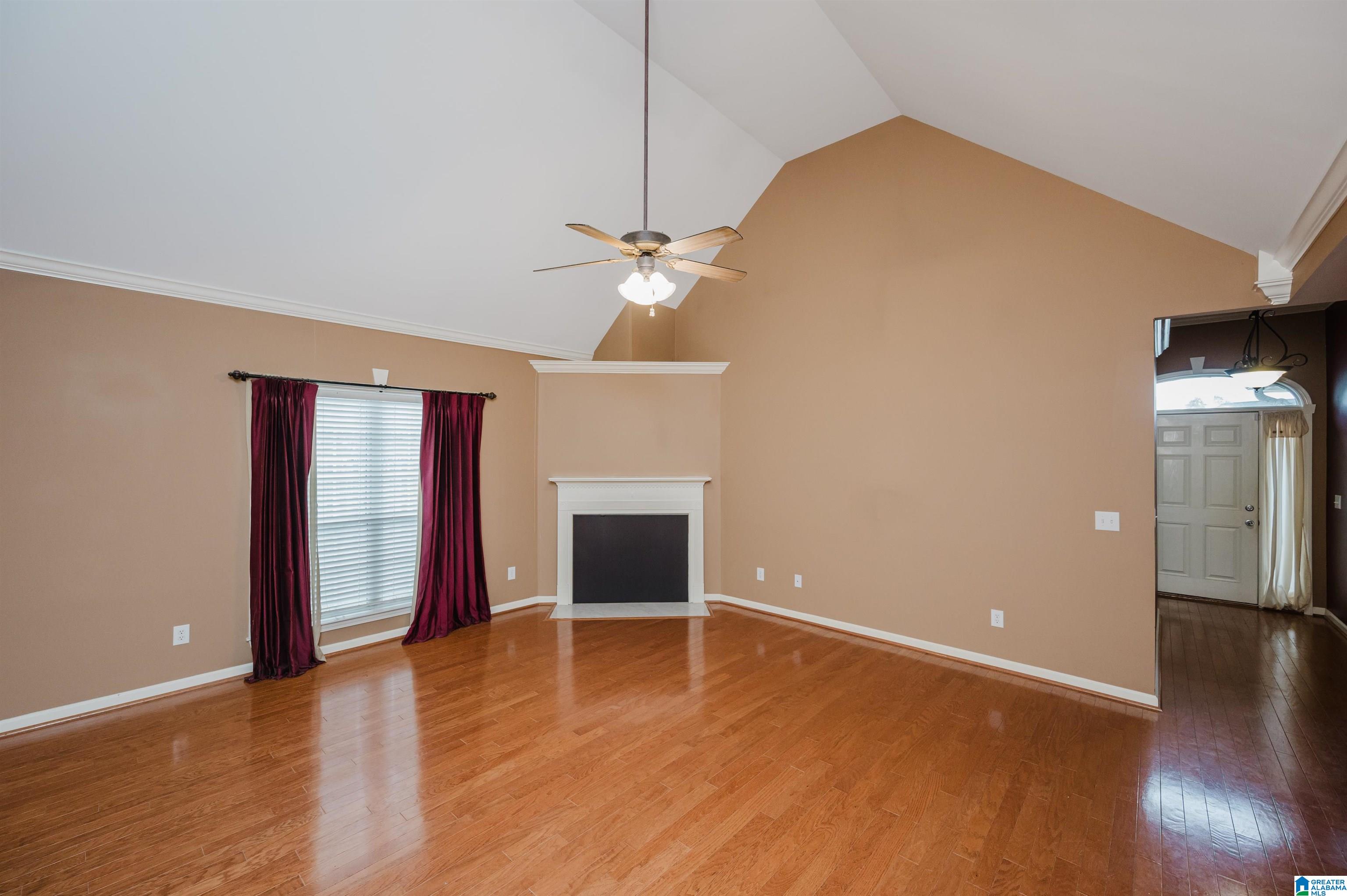736 Barkley Circle Alabaster, AL 35007 - Photo 5 of 40