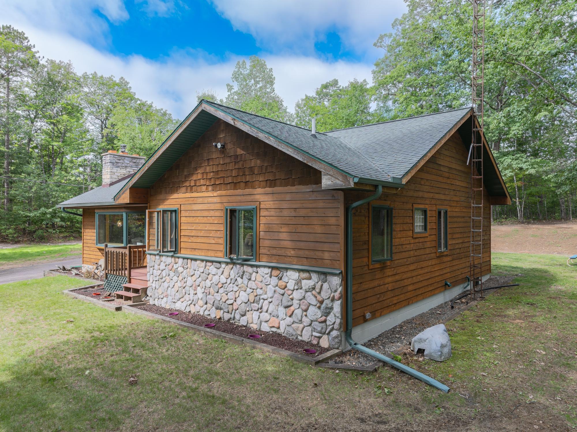 1801 West Carpenter Lake Road Eagle River, WI 54521 - Photo 2 of 43 Gallery Image 2