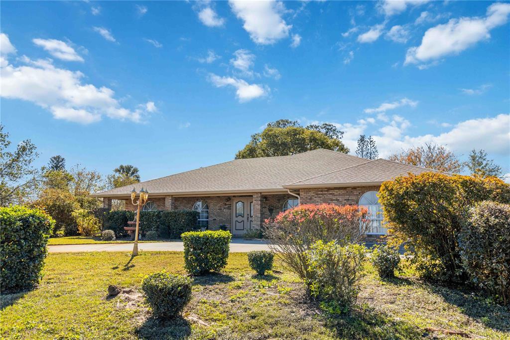 2501 Alton Road Deltona, FL 32738 - Photo 4 of 60 Gallery Image 4