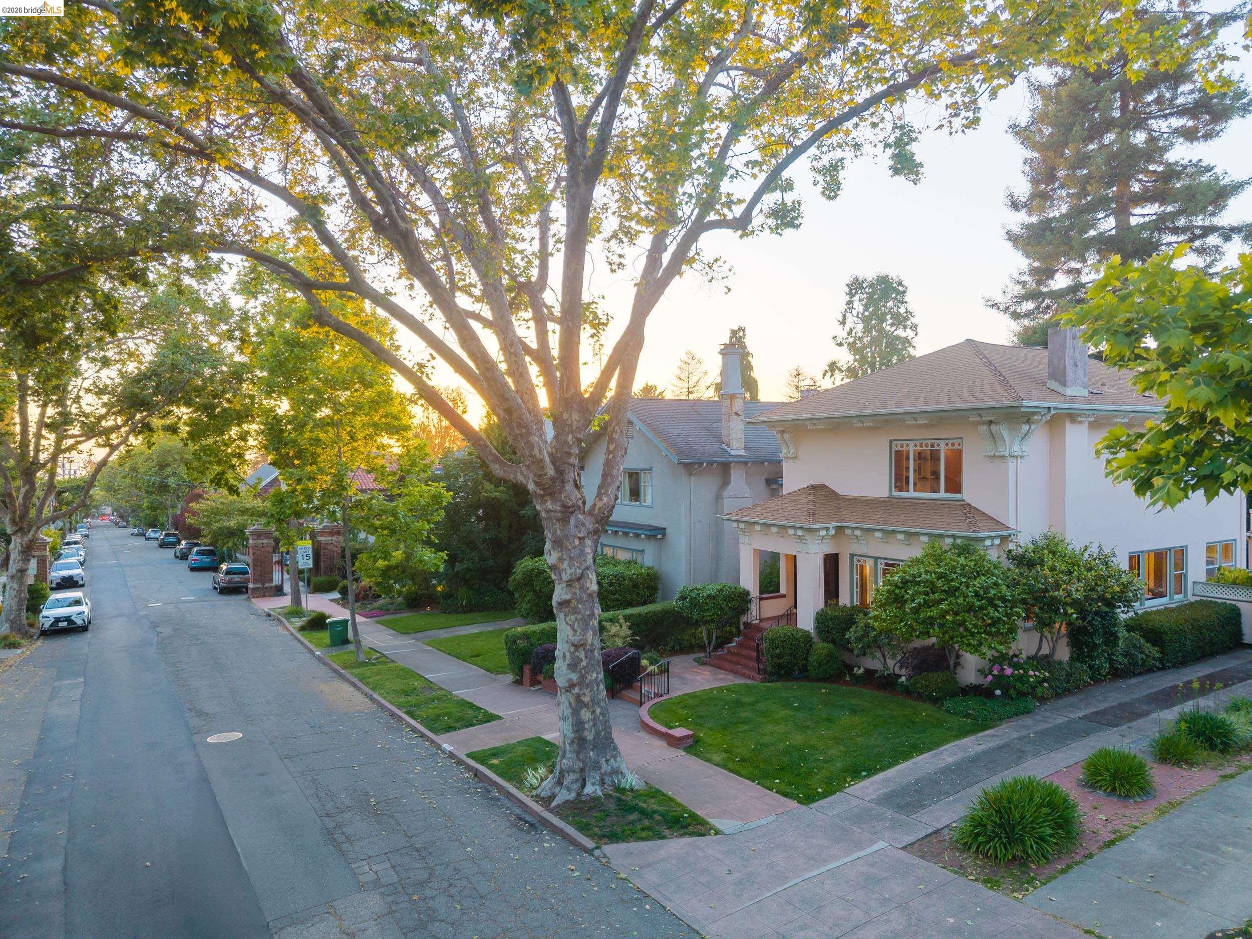 2909 Forest Avenue Berkeley, CA 94705 - Photo 60 of 65