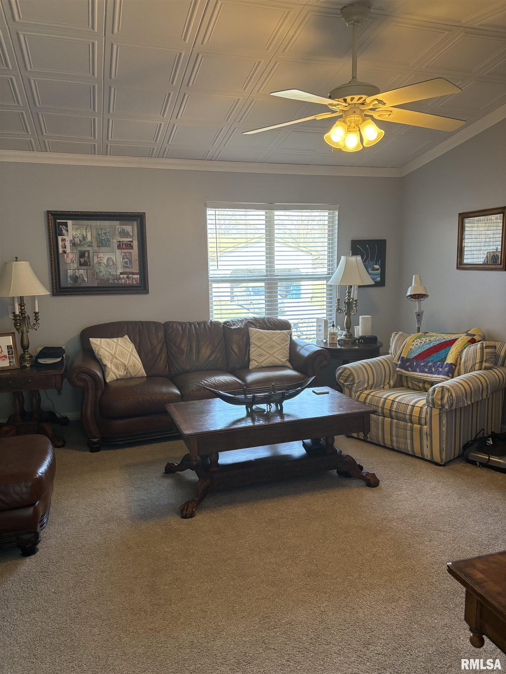 128 Volare Lane Springfield, IL 62703 - Photo 3 of 15