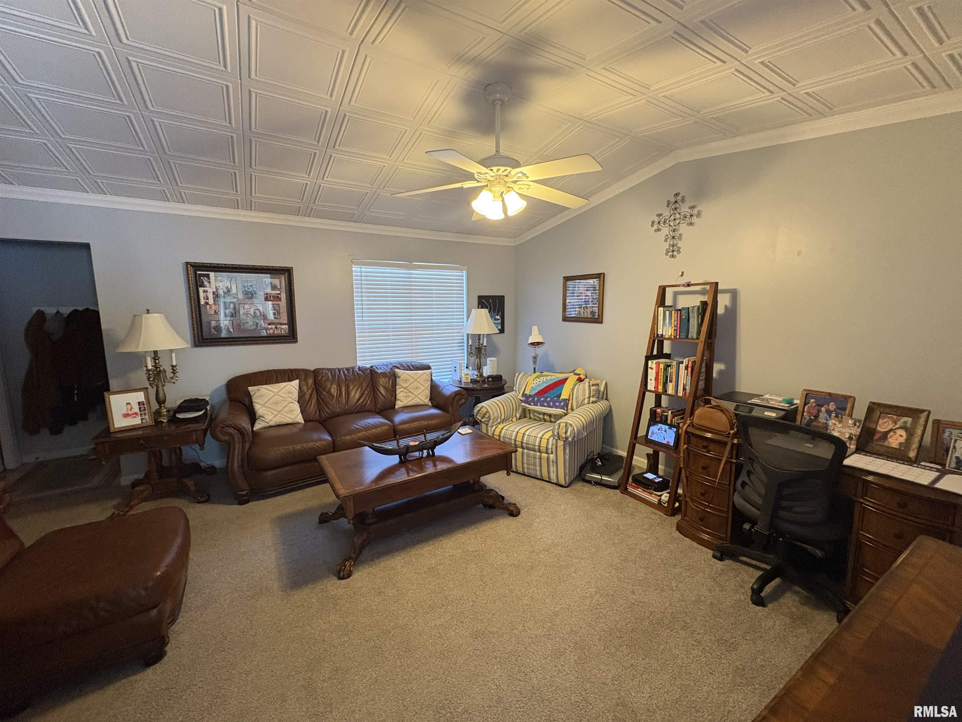 128 Volare Lane Springfield, IL 62703 - Photo 4 of 15