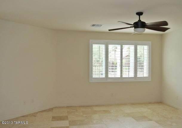 4249 North Golden Ridge Lane Tucson, AZ 85718 - Photo 4 of 17
