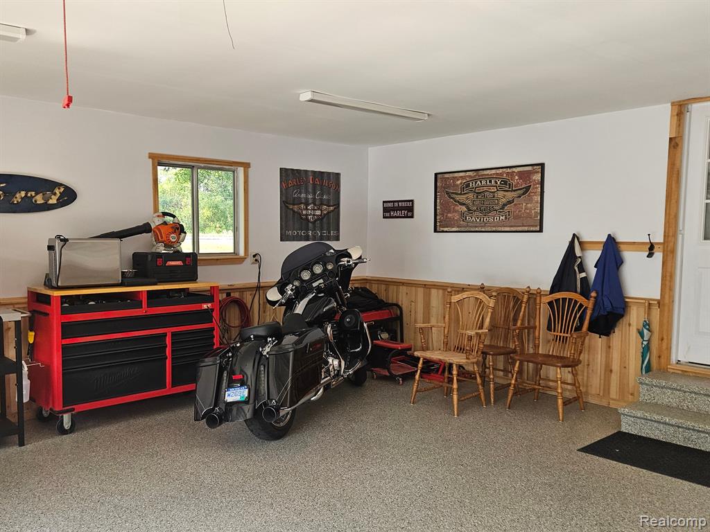 9382 Corunna Road Swartz Creek, MI 48473 - Photo 6 of 48 Gallery Image 6