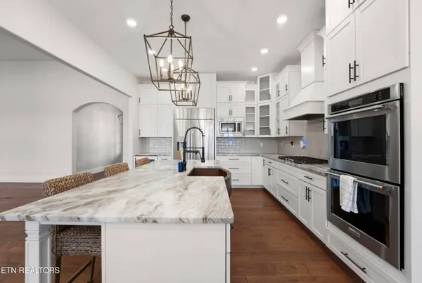 $2,150,000 | 6419 Highway 70, Crossville, TN 38571