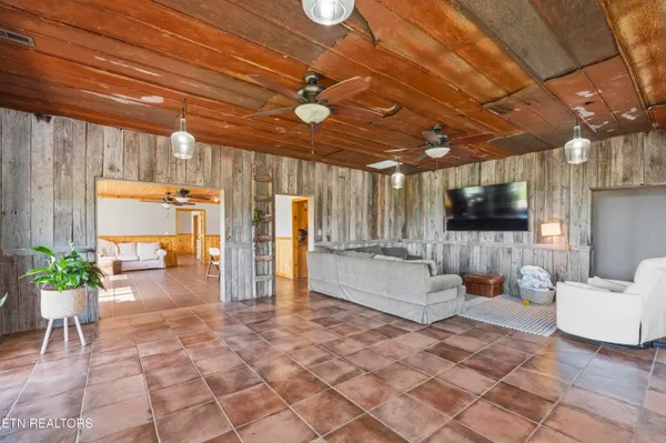 $2,150,000 | 6419 Highway 70, Crossville, TN 38571