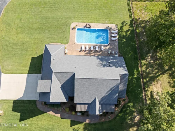$2,150,000 | 6419 Highway 70, Crossville, TN 38571