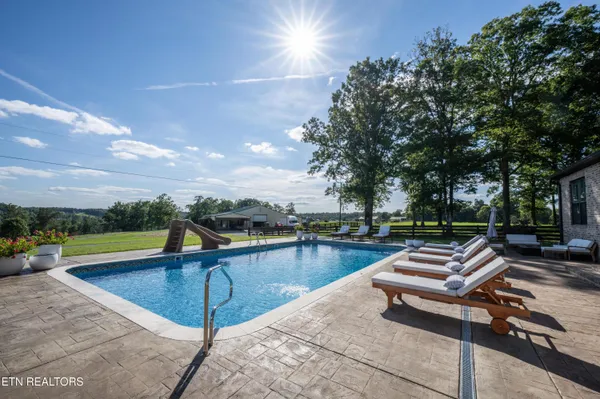$2,150,000 | 6419 Highway 70, Crossville, TN 38571