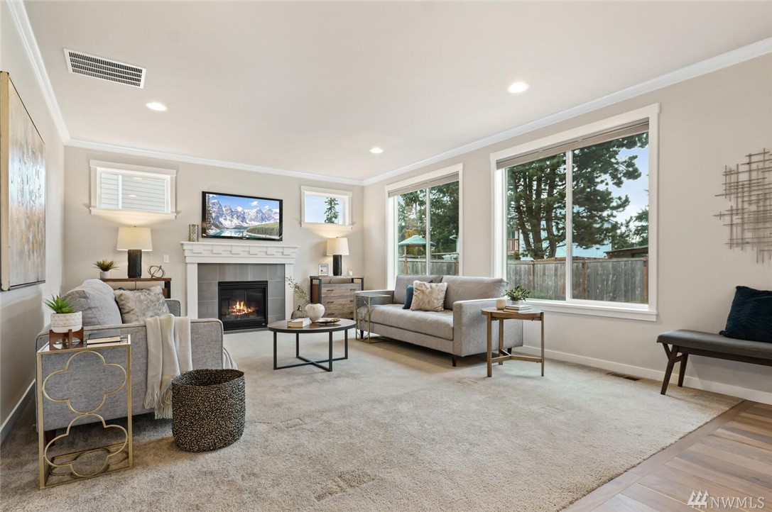 8 200th Place Southwest Bothell, WA 98012 - Photo 3 of 26