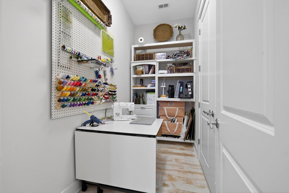 403 Four Seasons Boulevard Summerville, SC 29486 - Photo 18 of 68 403 Four Seasons Blvd-23