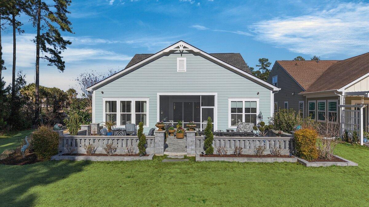 403 Four Seasons Boulevard Summerville, SC 29486 - Photo 46 of 68 403 Four Seasons Blvd Grass-8 (1)