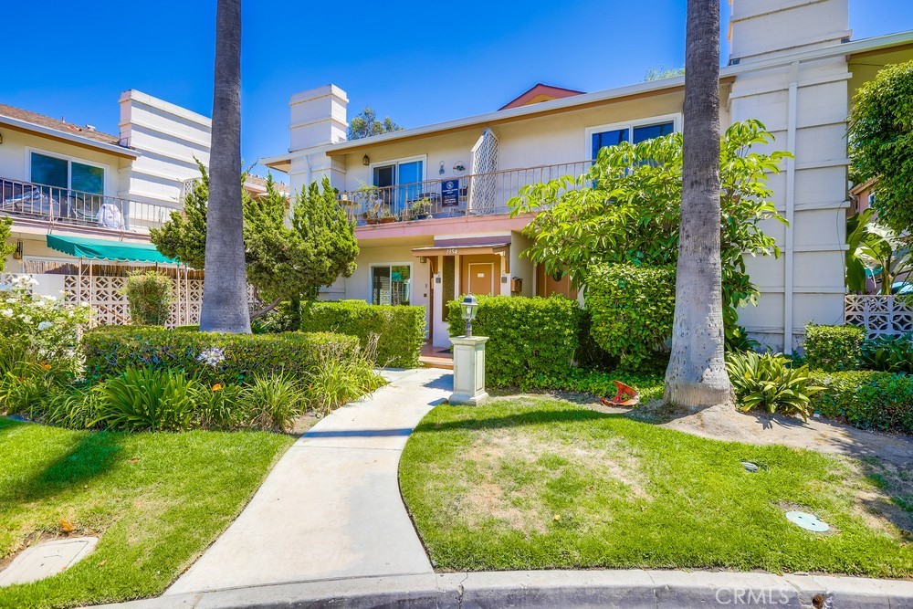 1354 Shadow Lane, Unit 102 Fullerton, CA 92831 - Photo 2 of 29