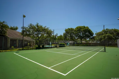 $275,000 | 14212 Arbor Oak, San Antonio, TX 78249