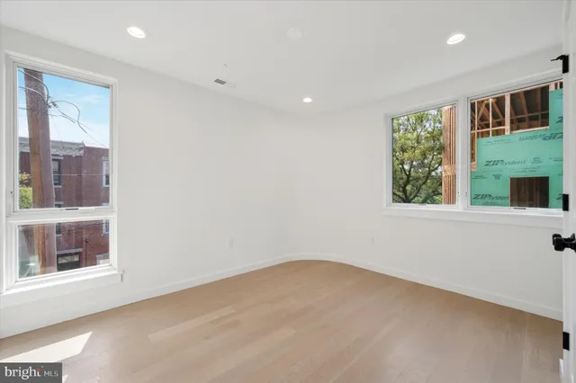 $1,250,000 | 600 Brenna Walk, Philadelphia, PA 19123