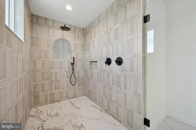 $1,250,000 | 600 Brenna Walk, Philadelphia, PA 19123