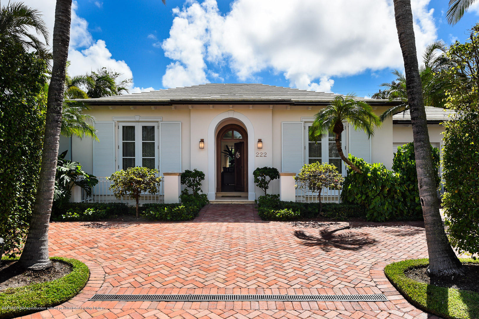 222 Plantation Road Palm Beach, FL 33480 - Photo 1 of 14 222 Plantation - MLS-14