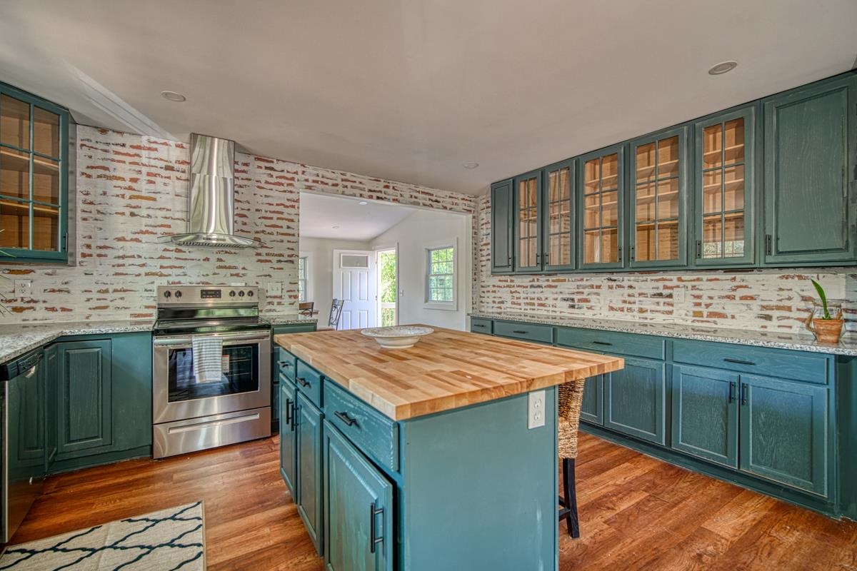 112 Poteat Street Chesnee, SC 29323 - Photo 13 of 31