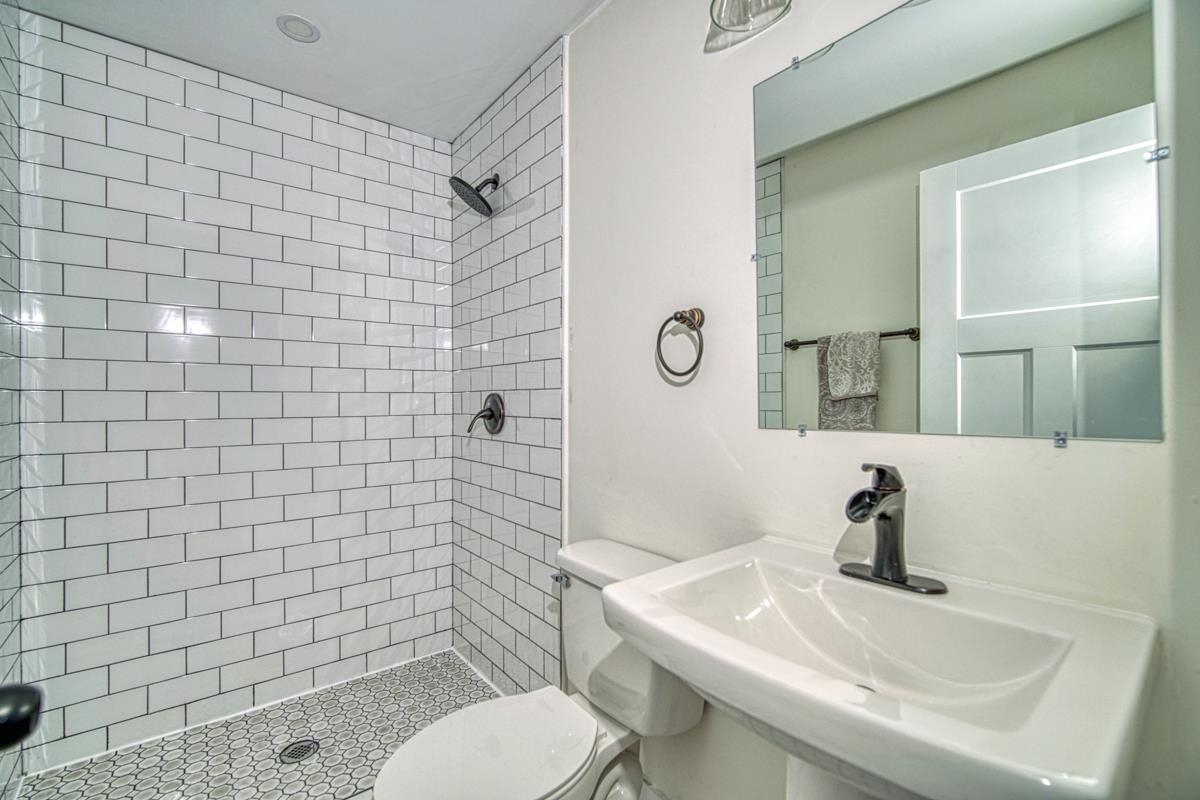 112 Poteat Street Chesnee, SC 29323 - Photo 20 of 31