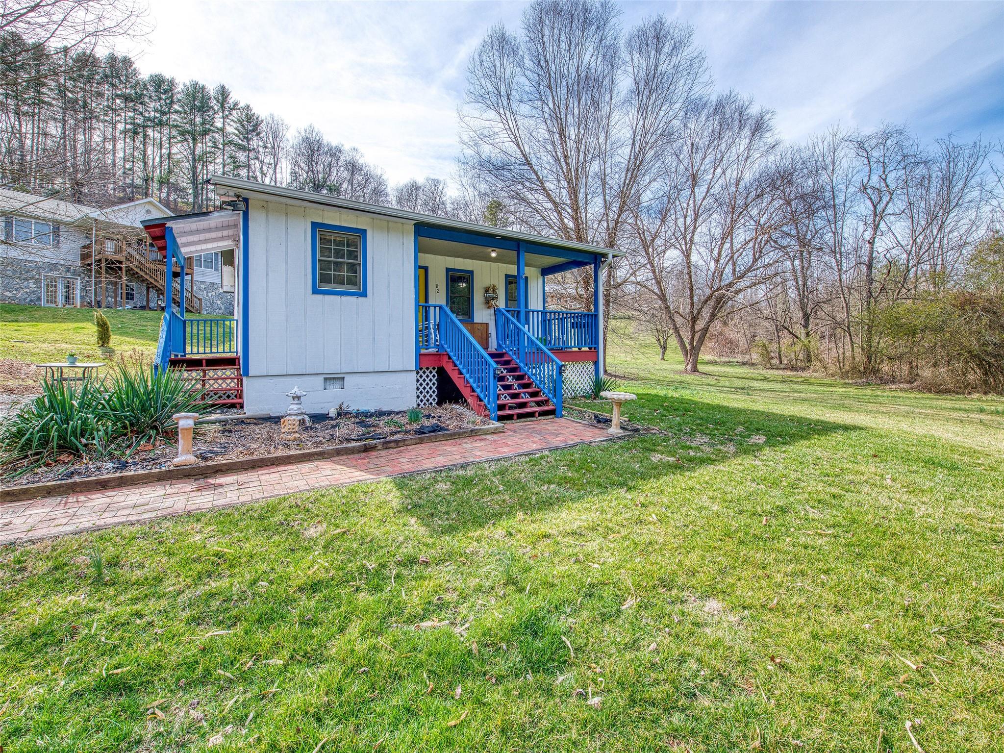 82 Welch Farm Road Waynesville, NC 28786 - Photo 1 of 23 Gallery Image 1