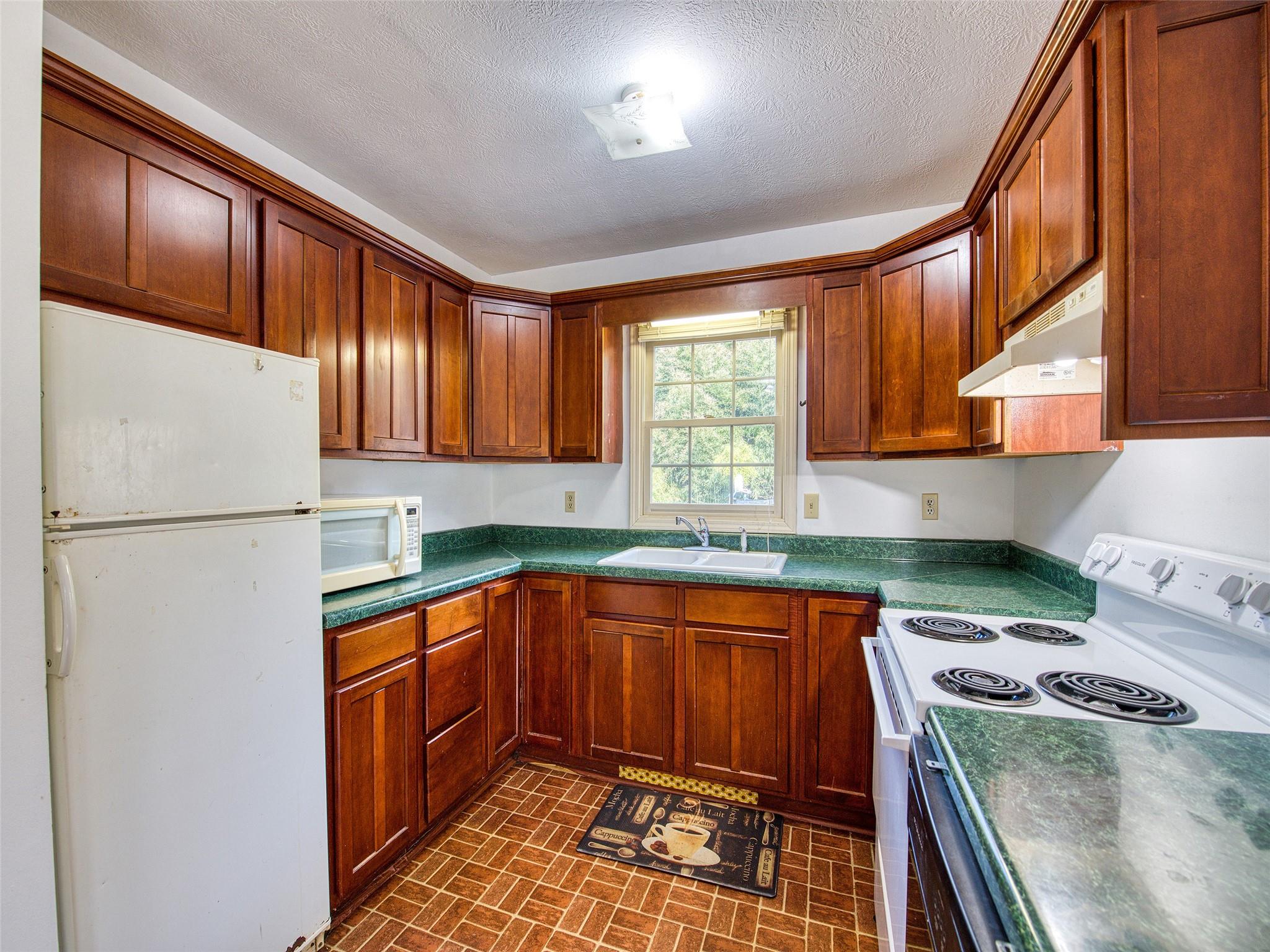 82 Welch Farm Road Waynesville, NC 28786 - Photo 15 of 23 Gallery Image 15