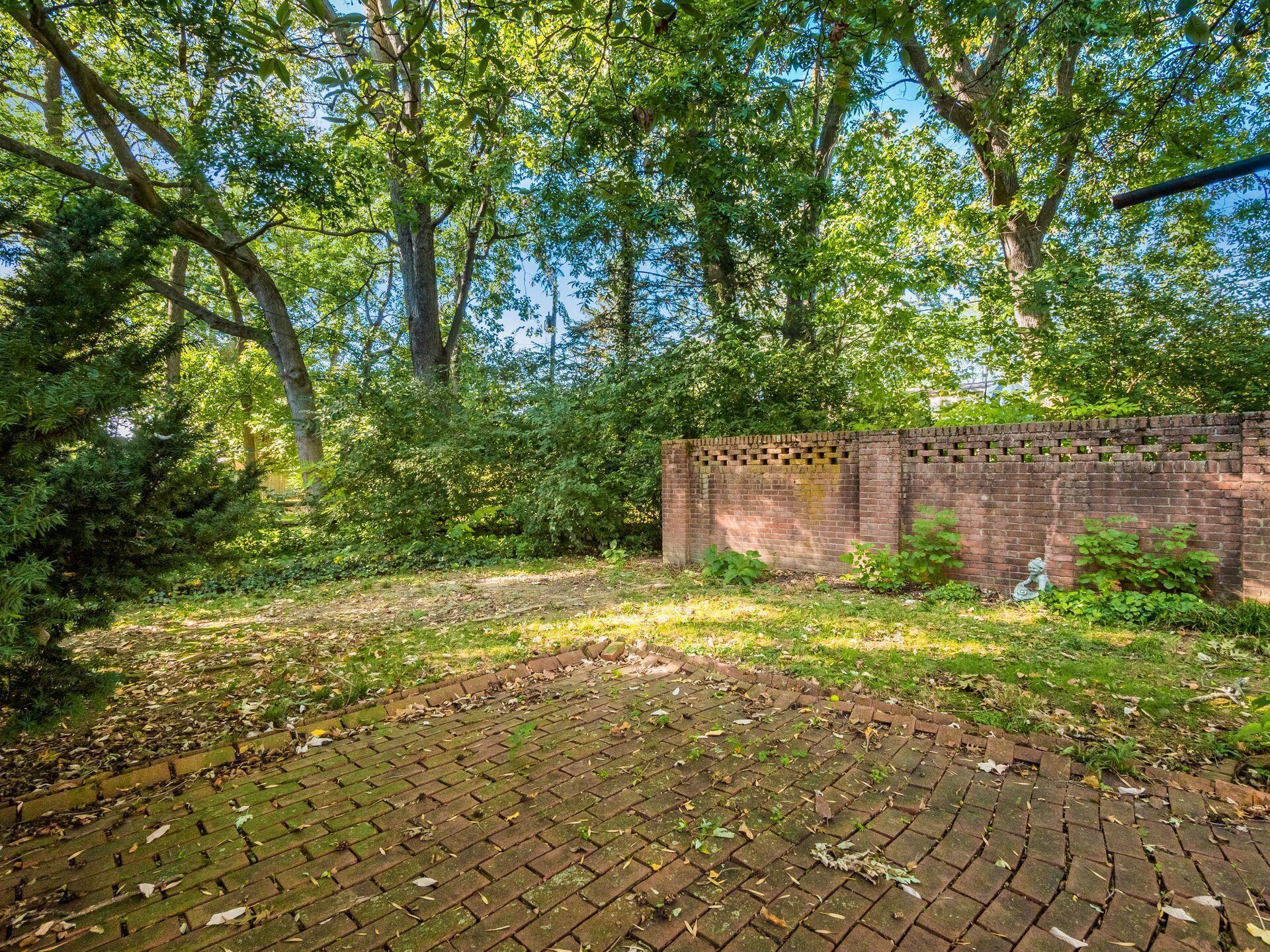 1410 Castleton Road North Columbus, OH 43220 - Photo 45 of 45 Gallery Image 45