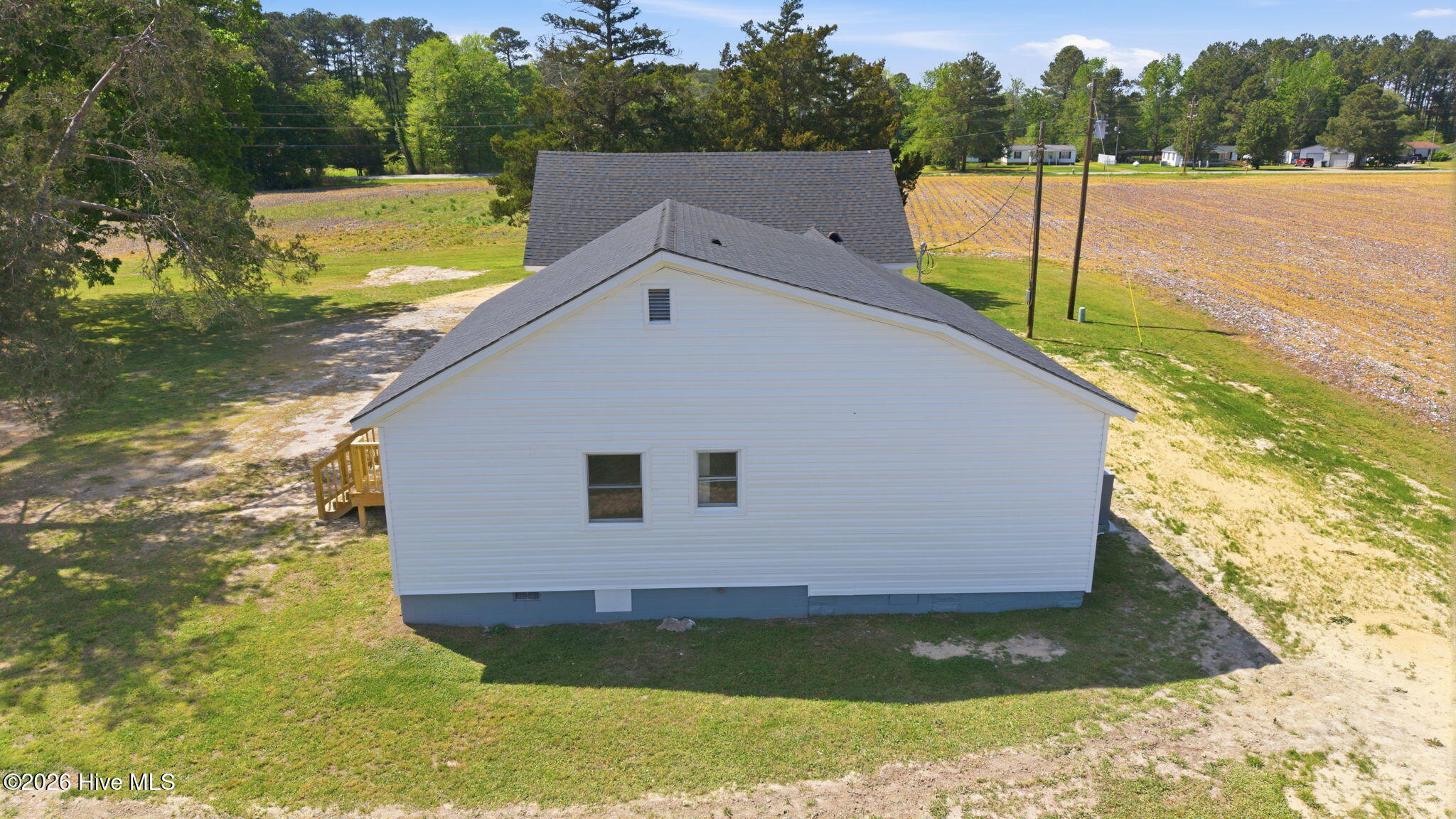 124 Republican Road Windsor, NC 27983 - Photo 6 of 47 side vide
