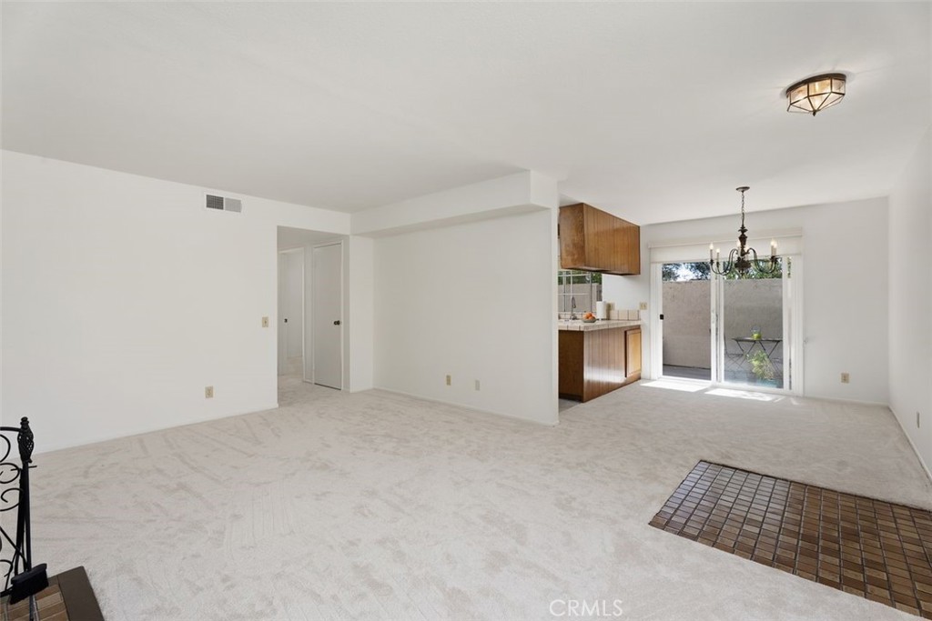 34 Exeter Irvine, CA 92612 - Photo 8 of 39