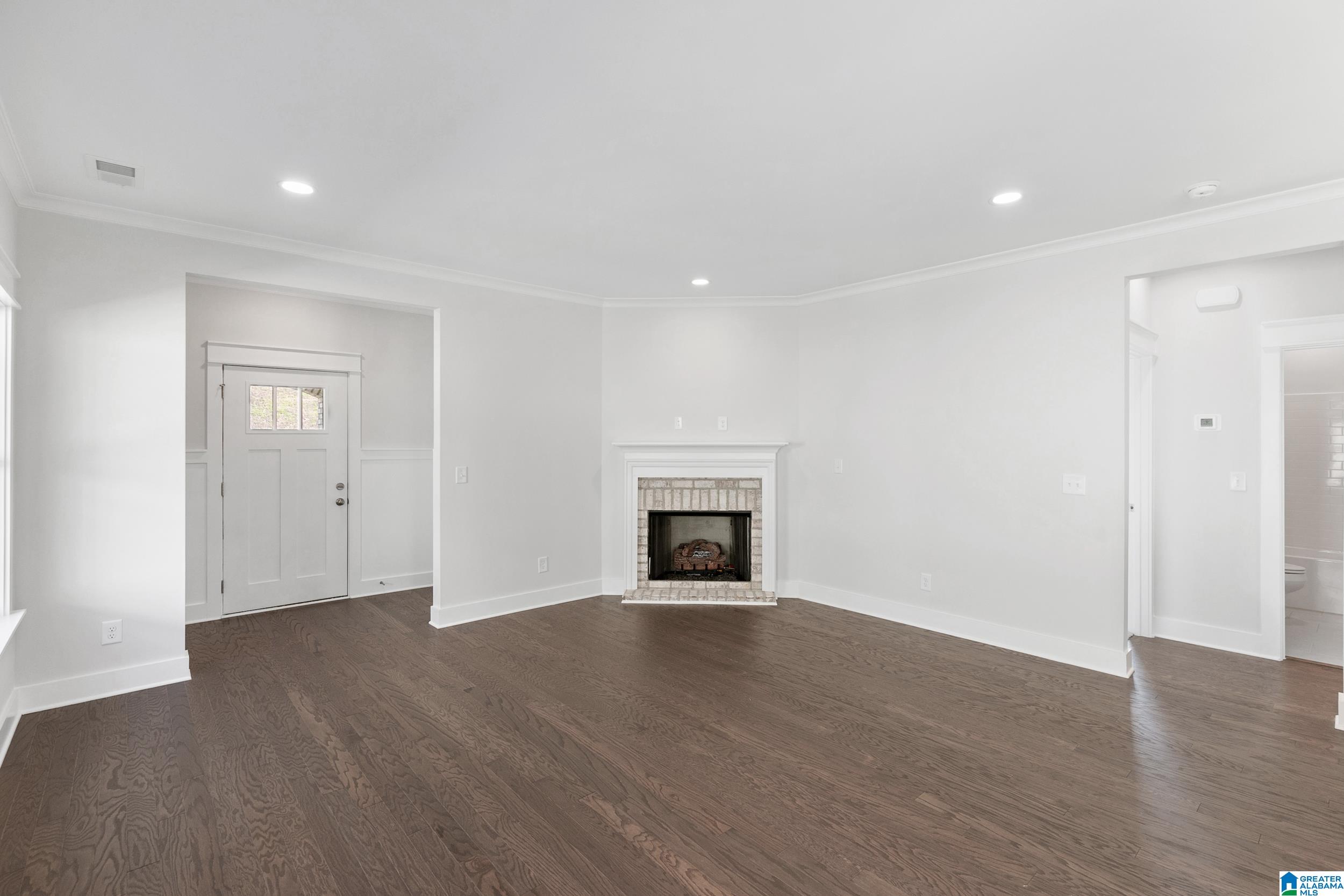 172 Huntley Ridge Drive Pelham, AL 35124 - Photo 4 of 27