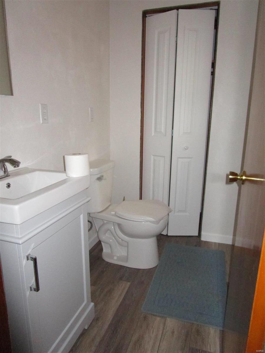 939 Country Club Road Sparta, IL 62286 - Photo 11 of 21