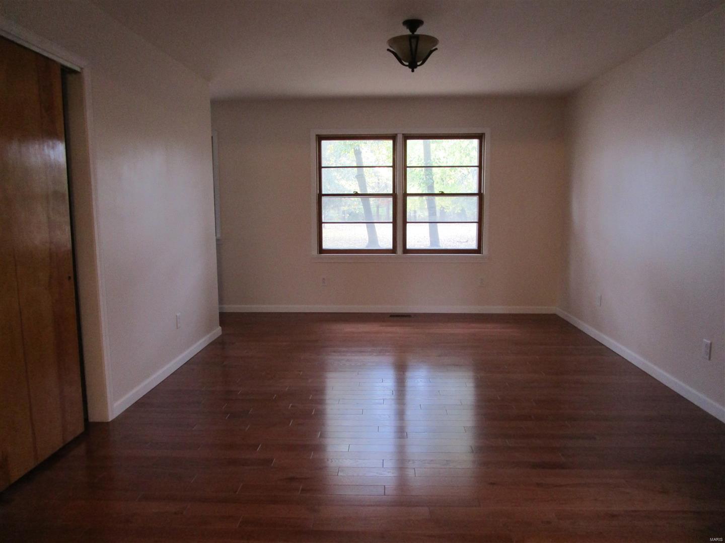 939 Country Club Road Sparta, IL 62286 - Photo 12 of 21
