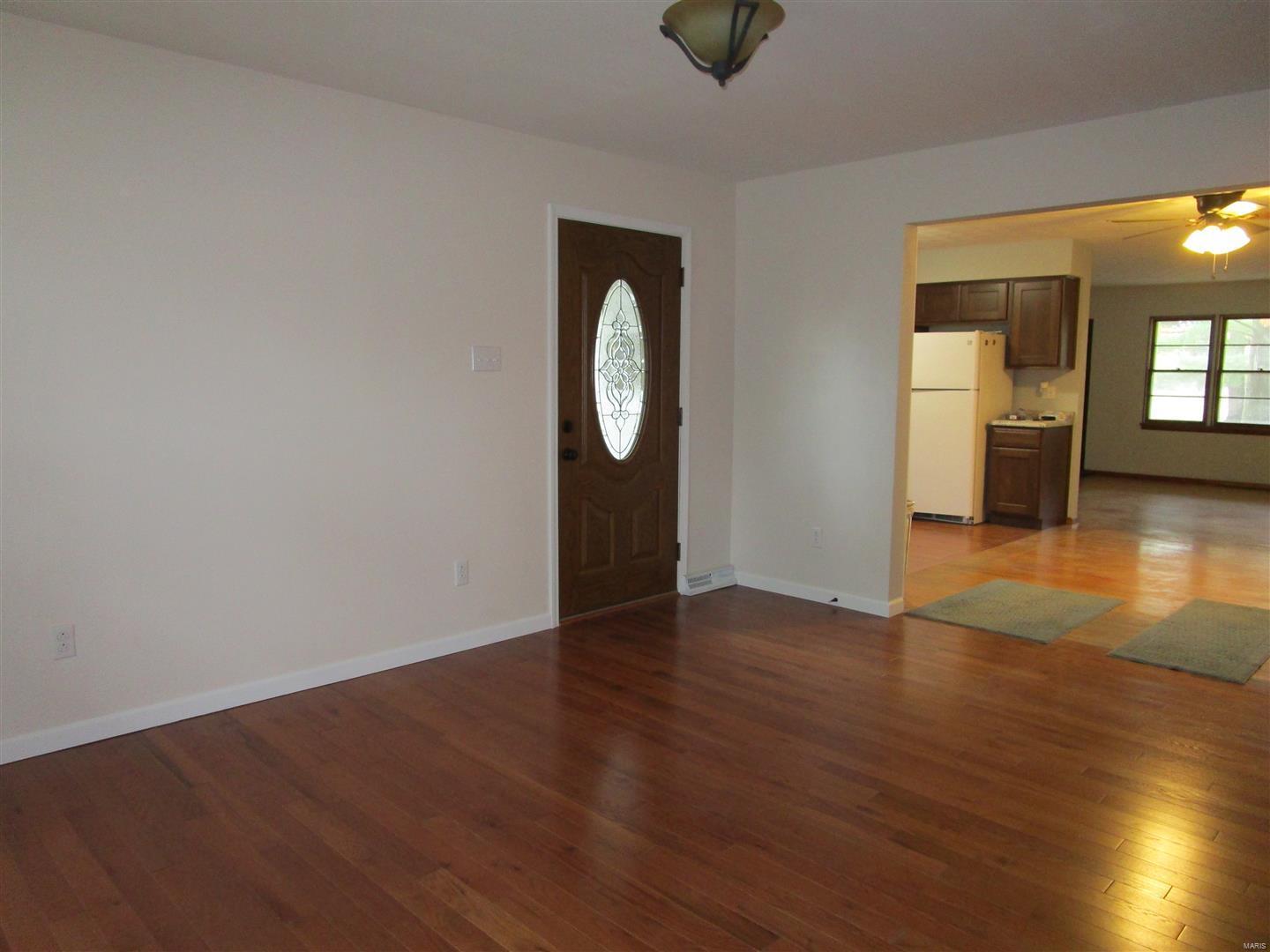 939 Country Club Road Sparta, IL 62286 - Photo 13 of 21