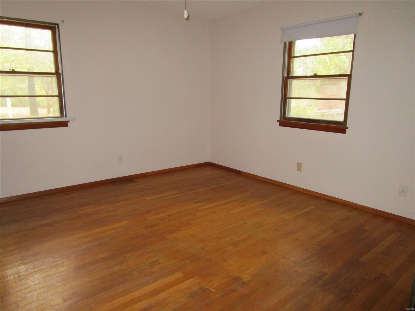 939 Country Club Road Sparta, IL 62286 - Photo 9 of 21