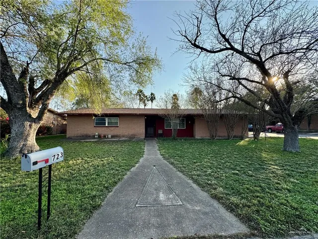 $218,000 | 723 West Esperanza Avenue, McAllen, TX 78501