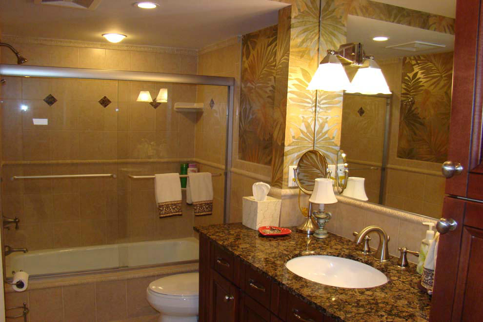 859 Jeffery Street, Unit 514 Boca Raton, FL 33487 - Photo 6 of 12 06_bath