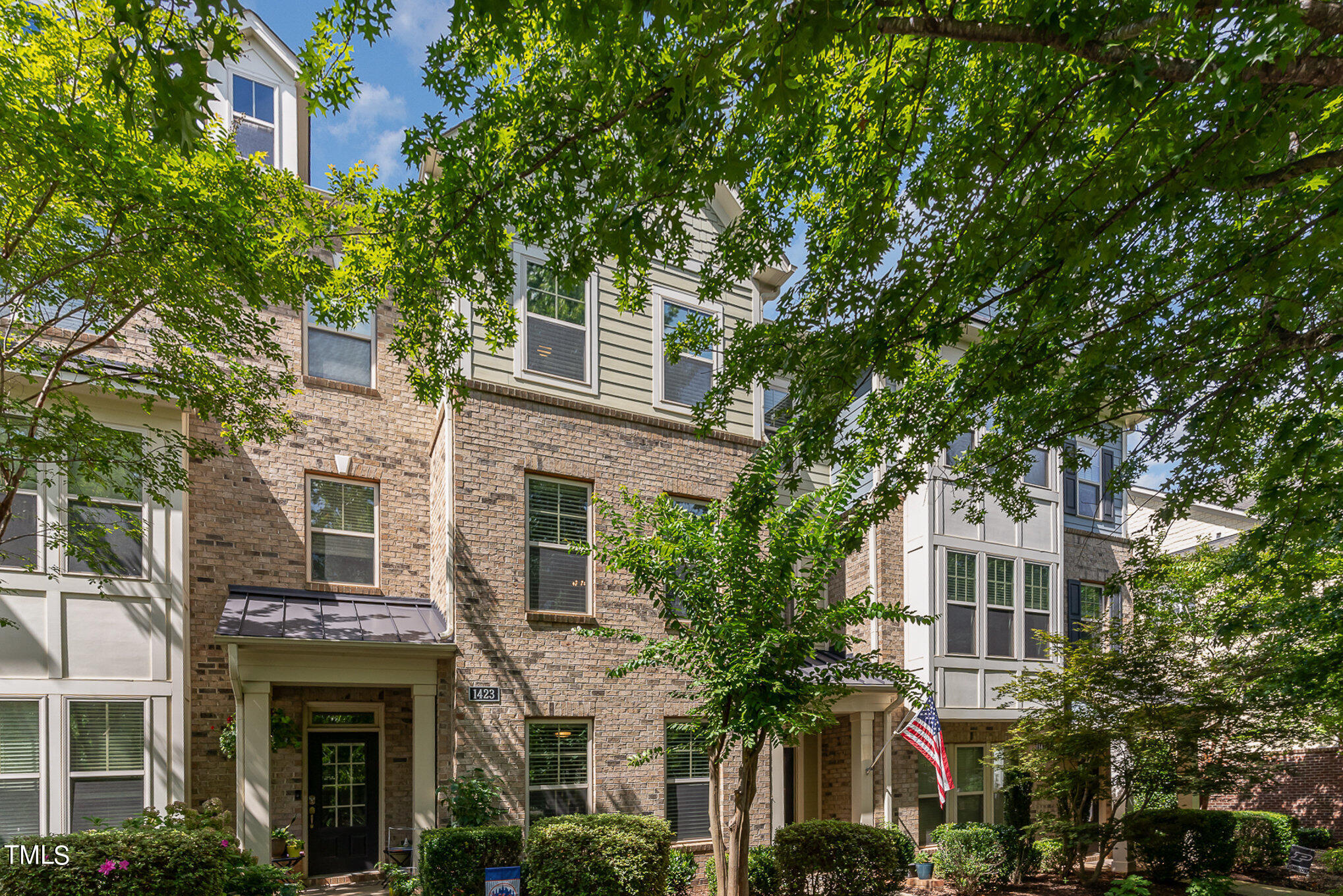 1425 Van Page Boulevard Raleigh, NC 27607 - Photo 3 of 23 005_dsc00007-edit_286