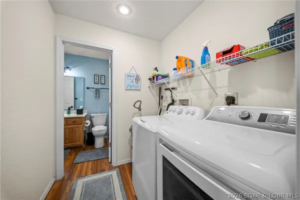 $260,000 | 86 Aqua Finn Drive, Unit 4A, Lake Ozark, MO 65049
