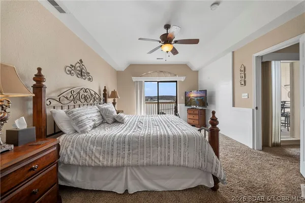 $260,000 | 86 Aqua Finn Drive, Unit 4A, Lake Ozark, MO 65049