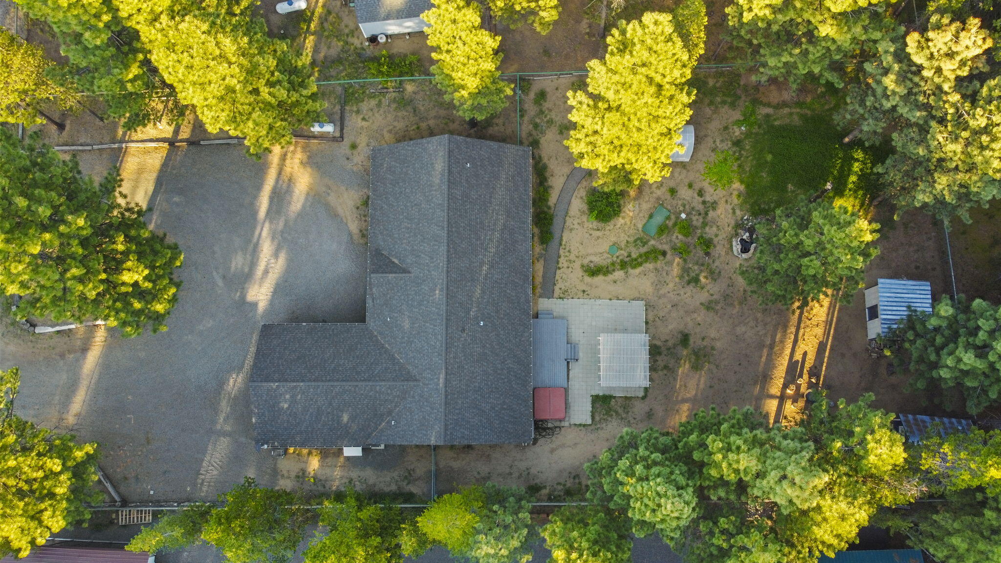 16907 Indio Road Bend, OR 97707 - Photo 32 of 46