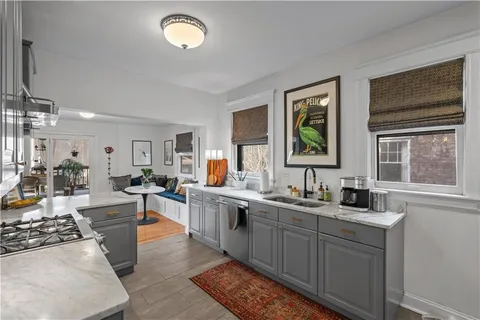 $650,000 | 3520 Locust Street, Kansas City, MO 64109